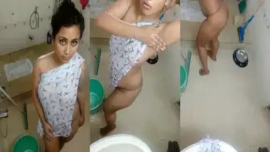 Kitneping Sex Video - Sexy Solo Selfie Video Goes Viral On The Internet indian xxx video