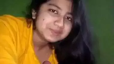 Gazipur Girl Sucking And Xxx Fucking With Bf indian xxx video