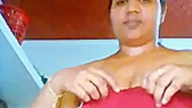Manjula Aunty Sex - Malayali Aunty Mula Thazhukal Video indian xxx video