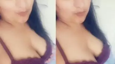 Sunny Xxxvdeohd - Desi Babe Fucks Lucky Old Guy indian xxx video