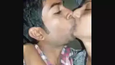 Vihar Faimly Porn - Village Girl Having Affair With Neighbor indian xxx video