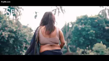 Natasa Bold Black Sharee Boobs - Naari Saree Model Nude Video indian sex on Ruperttube.net