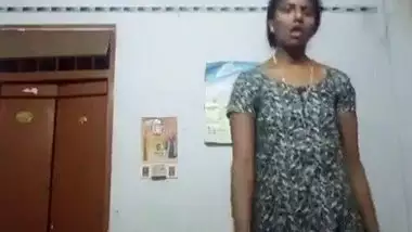 380px x 214px - Tamil Aunty Undressing Video indian xxx video