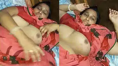 Horny Bhbai Showing Her Boobs And Pussy indian xxx video