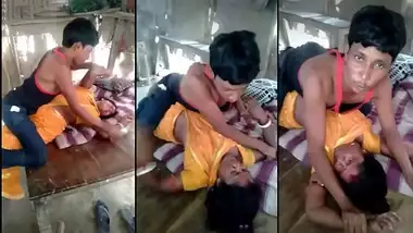 380px x 214px - Desi Aunty Gets Violated By Nephew As Revenge For Being And Interfere In  His Marriage indian xxx video